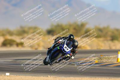 media/Dec-09-2023-SoCal Trackdays (Sat) [[76a8ac2686]]/Turn 15 Set 2 (245pm)/